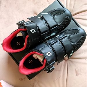 Peloton Cycling Shoes, Size 39
